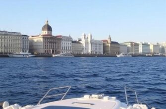 Как устроить идеальную индивидуальную прогулку на катере или яхте для 10 человек в Петербурге